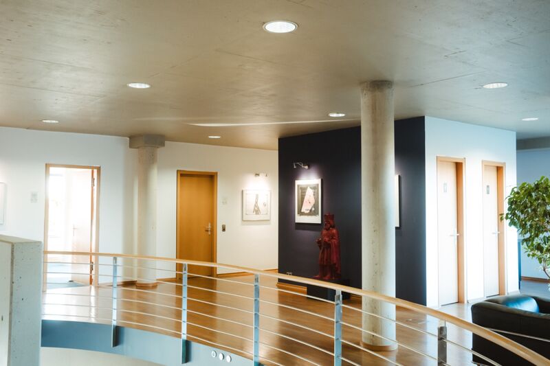 Oberer Flur mit Blick auf die offene Galerie